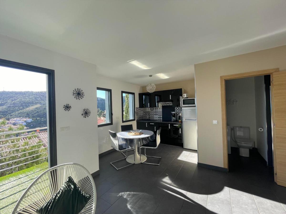Residence Costa Vermella, Vue Mer Et Montagne Au Calme Cerbere Bagian luar foto
